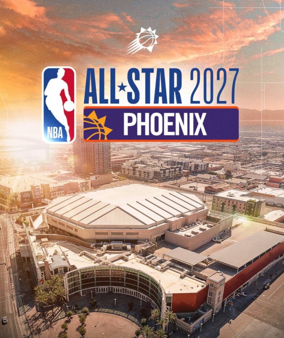 包含今夜纽约尼克斯调整名单以备NBA常规赛清晨菲尼克斯太阳调整名单以备NBA总决赛，网友：勒沃库森围绕意甲队长鼓劲的词条